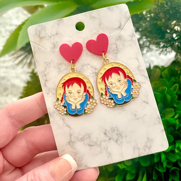 Pippi Dangle Earrings - Picture 5 of 7